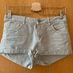 Light gray denim H&M shorts